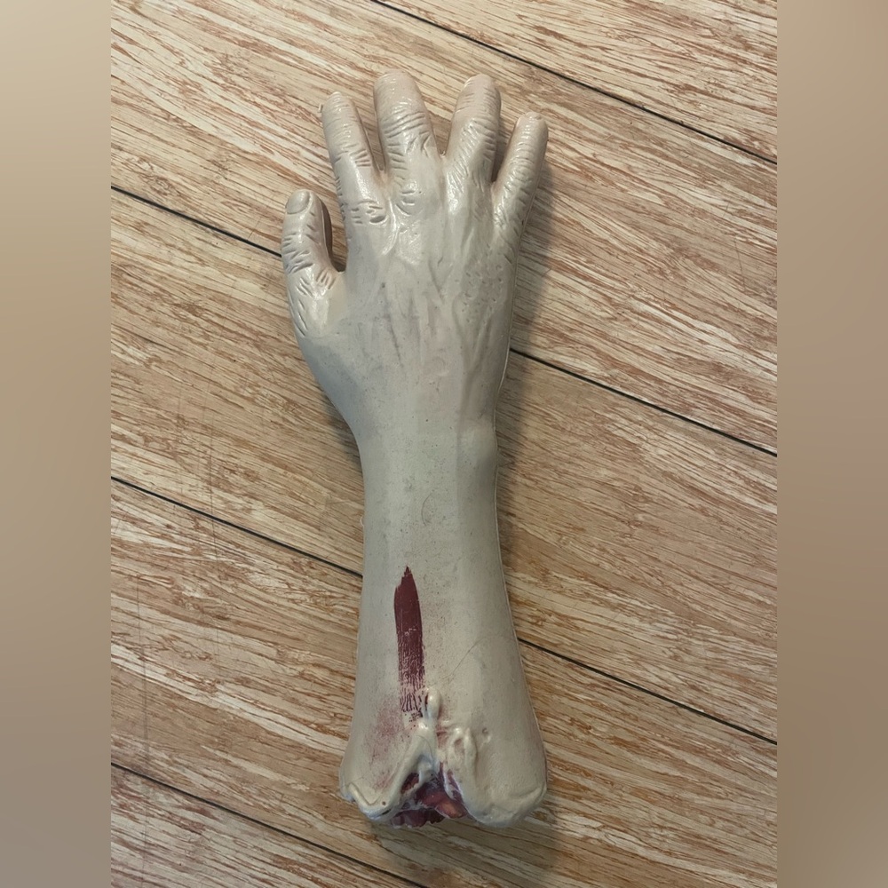 Halloween Fake Severed Arm